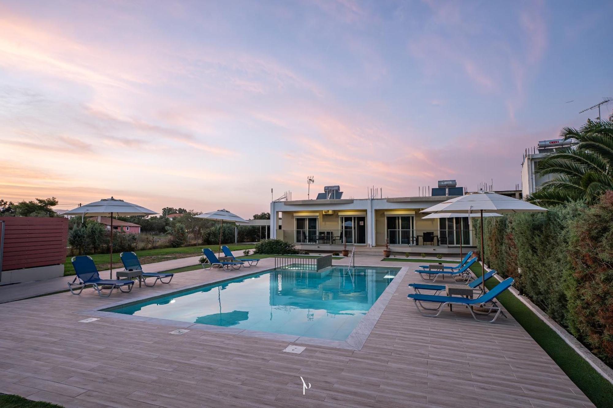 Nancy'S Budget Villa With Pool & Jacuzzi By "Elite" Laganas Ngoại thất bức ảnh