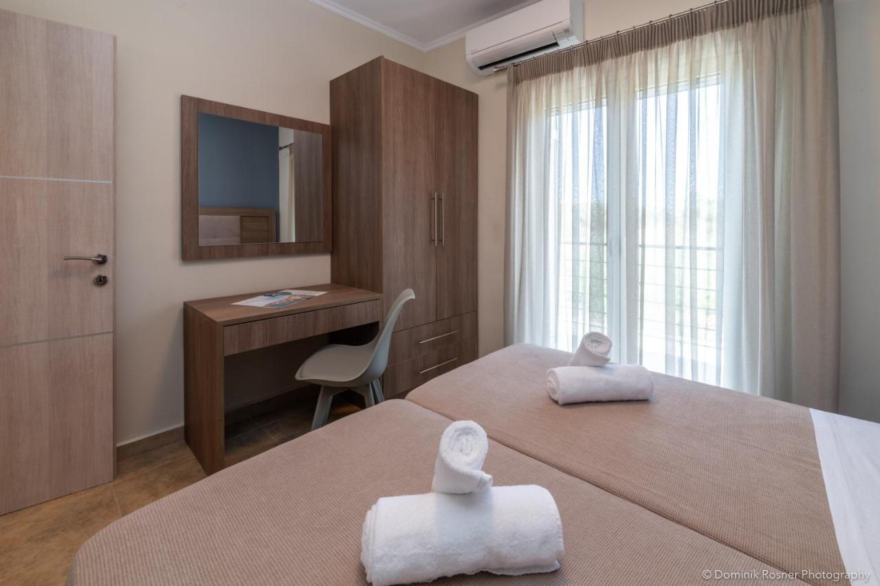 Nancy'S Budget Villa With Pool & Jacuzzi By "Elite" Laganas Ngoại thất bức ảnh
